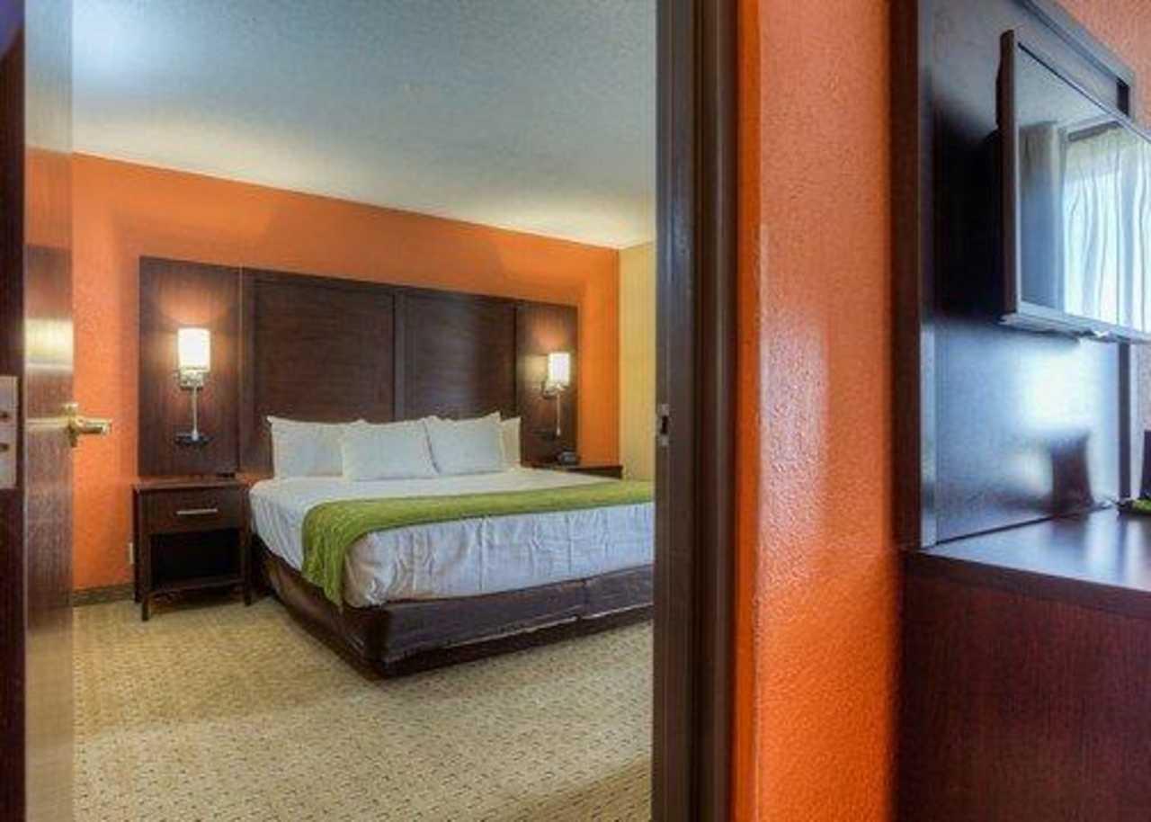 Comfort Inn & Suites Evansville Airport Eksteriør billede