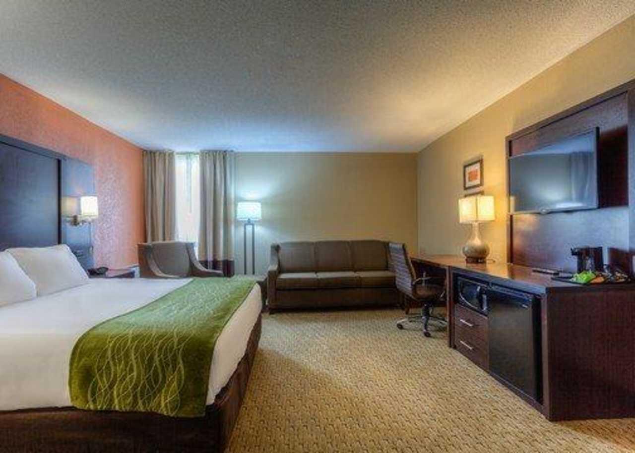 Comfort Inn & Suites Evansville Airport Eksteriør billede