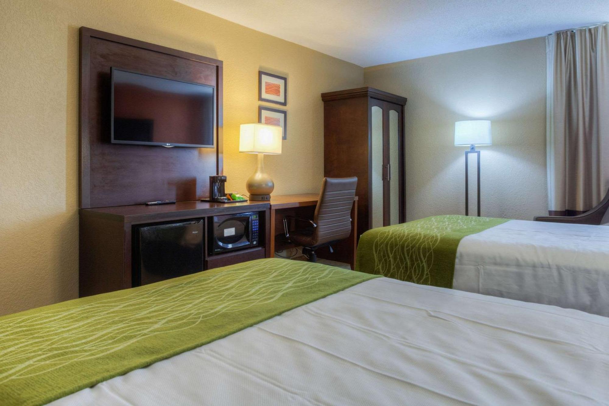 Comfort Inn & Suites Evansville Airport Eksteriør billede