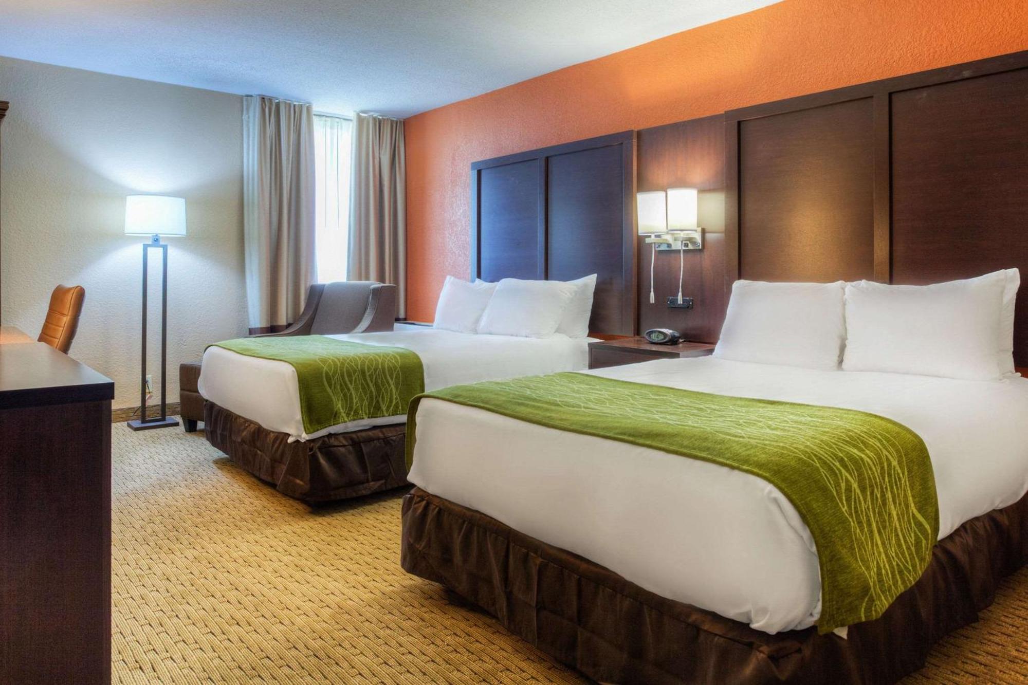Comfort Inn & Suites Evansville Airport Eksteriør billede