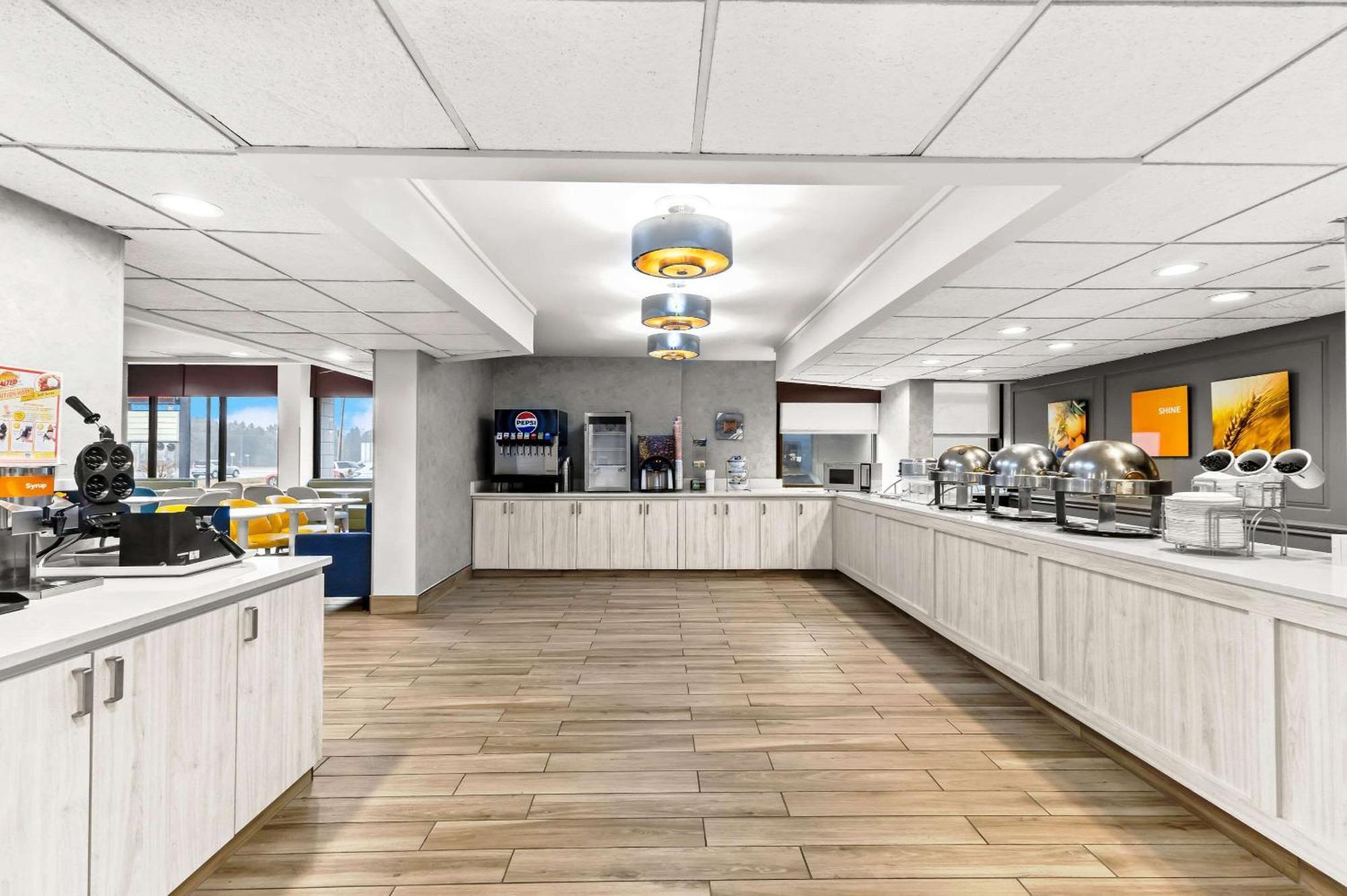 Comfort Inn & Suites Evansville Airport Eksteriør billede